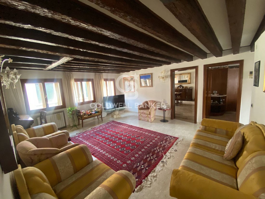 Apartment in Saint Paul, Venice, Italy 4 - 18530120