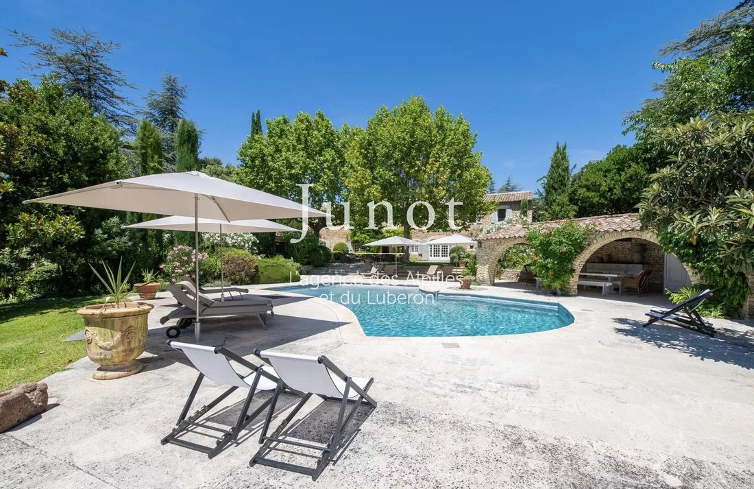 Country House in Gordes, Provence-Alpes-Côte d'Azur, France 1 - 14051415