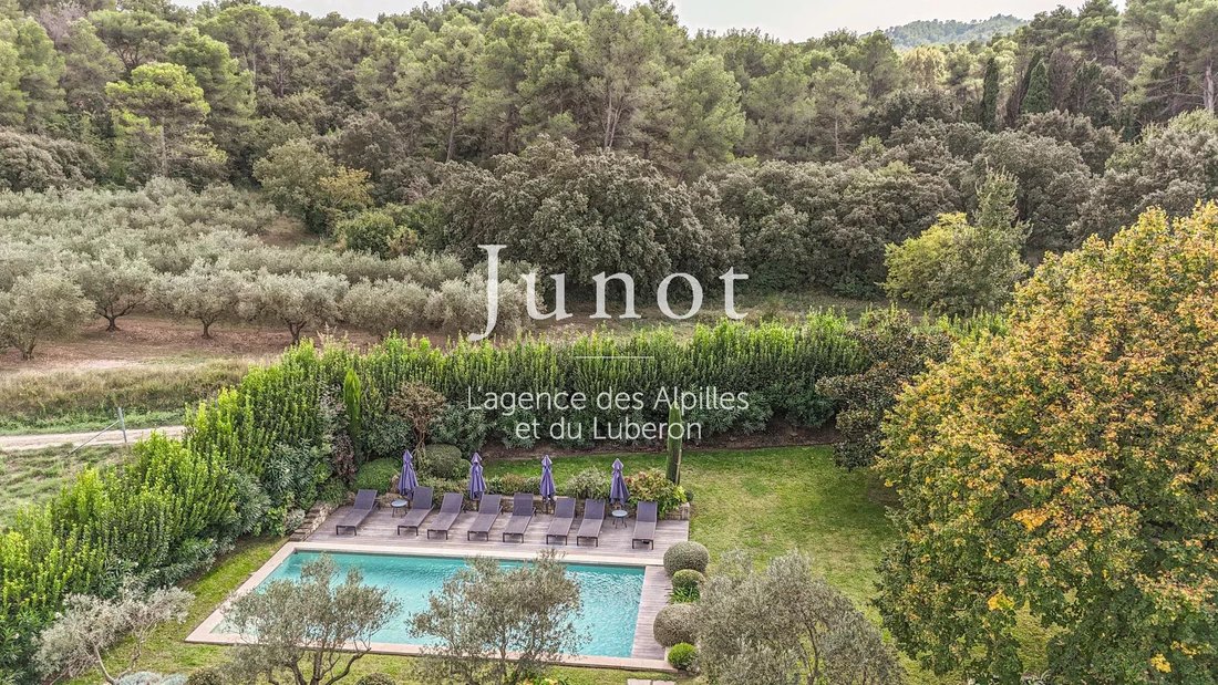 Country House in Saint-Rémy-de-Provence, Provence-Alpes-Côte d'Azur, France 5 - 18526603