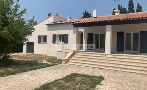 House in Campagne, Tarascon, France 1