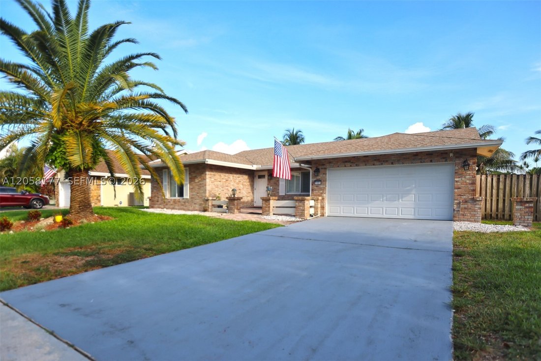 House in Plantation, Florida, United States 2 - 18528866