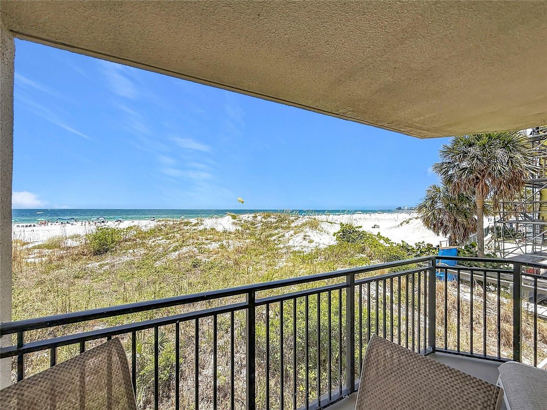 Condo in St. Pete Beach, Florida, United States 5 - 18327349