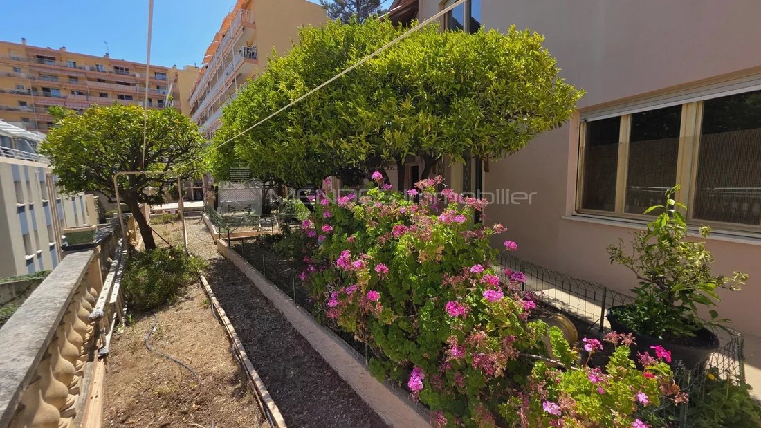 Villa in French Riviera, Provence-Alpes-Côte d'Azur, France 4 - 18282769