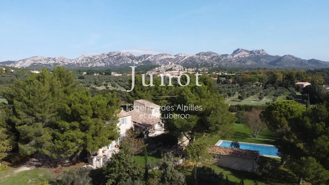 Country House in Maussane-les-Alpilles, Provence-Alpes-Côte d'Azur, France 5 - 15026858