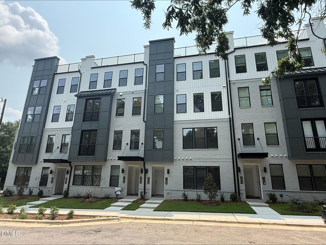 Condominio a Cary, Carolina del Nord, Stati Uniti 1 - 18327443