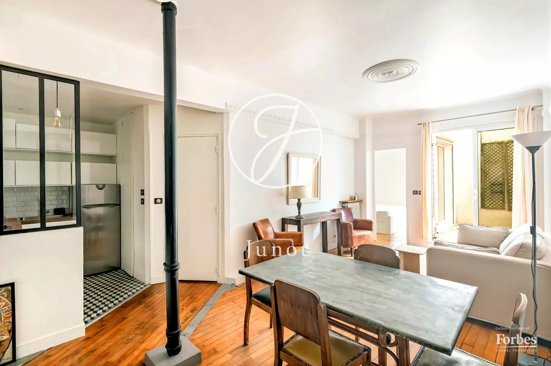 Apartment in Clignancourt-Jules Joffrin, Paris 18e Arrondissement, Paris 2 - 18488719