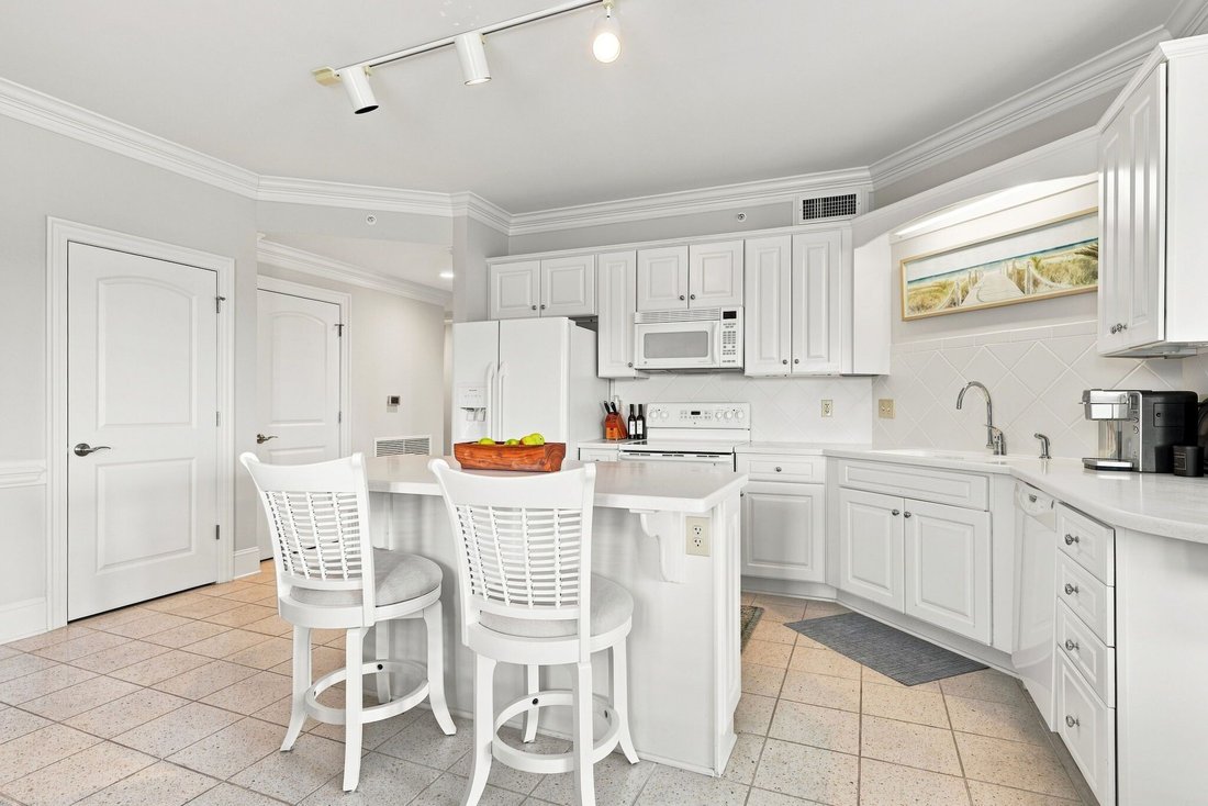 Condo in Morehead City, North Carolina, United States 4 - 18528385