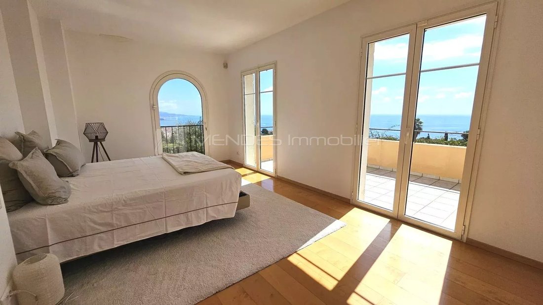 Villa in Menton, Provence-Alpes-Côte d'Azur, France 2 - 16135885