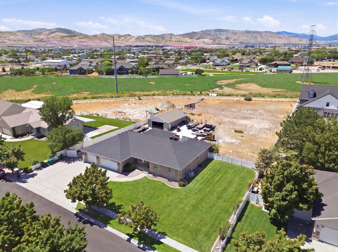 House in Riverton, Utah, United States 2 - 18528712