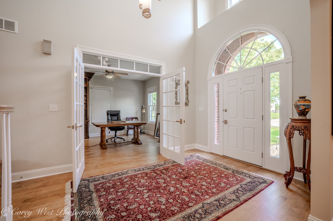 House in Peru, Illinois, United States 2 - 18529004