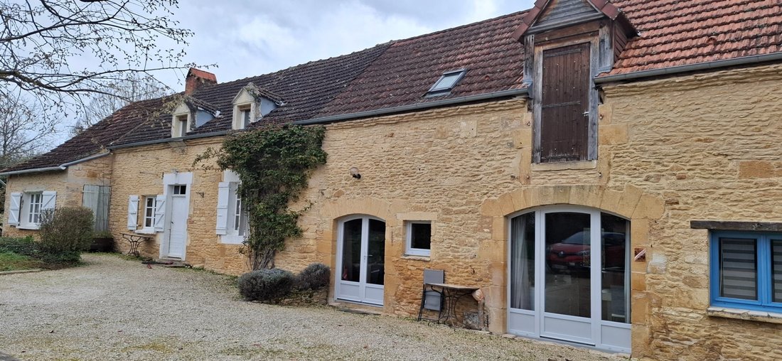 House in Saint-Genies, Nouvelle-Aquitaine, France 1 - 17540928