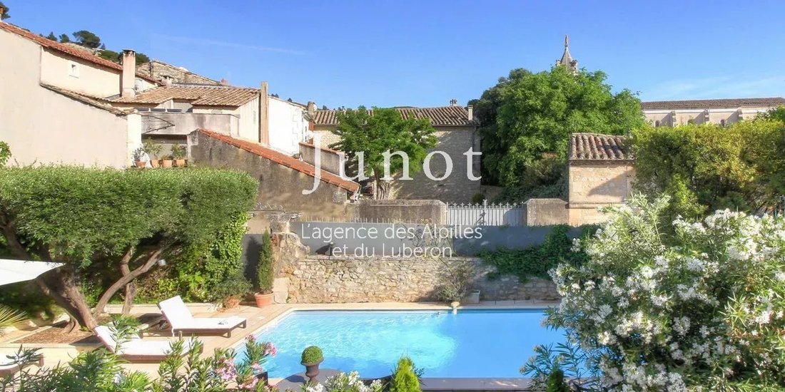 House in Boulbon, Provence-Alpes-Côte d'Azur, France 2 - 13686869