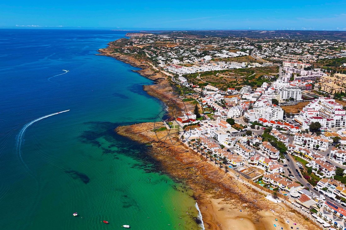 Land in Praia da Luz, Algarve, Portugal 1 - 18527072