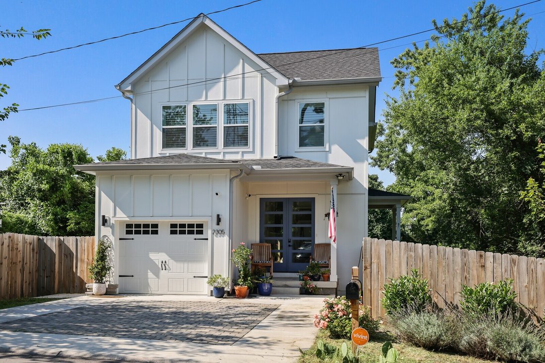 Co Op in Nashville, Tennessee, United States 1 - 18529076