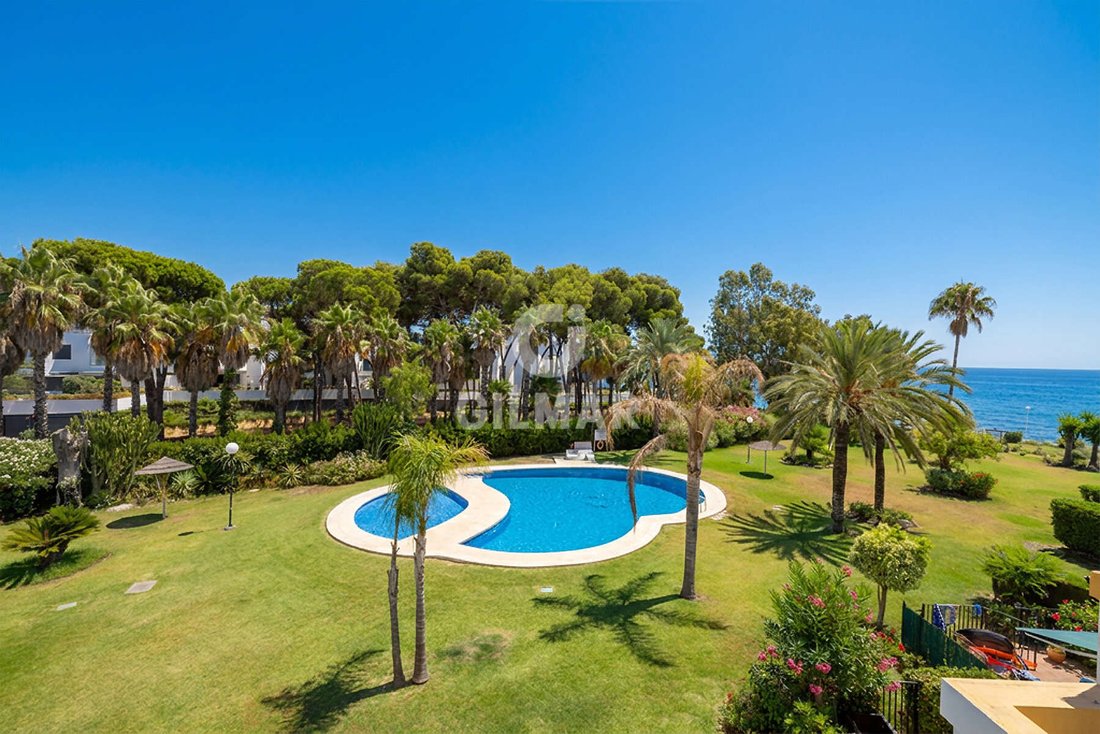 Townhouse in Estepona, Andalusia, Spain 2 - 18517171