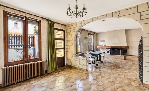 House in Jardin Parisien, Clamart, France 1