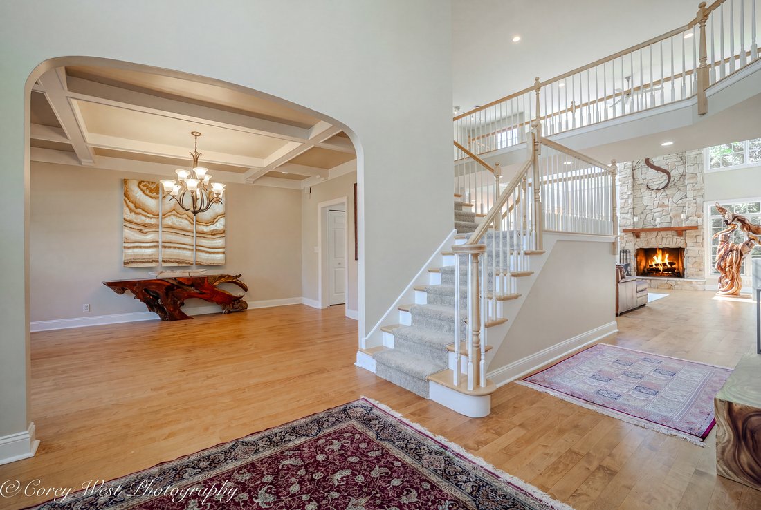 House in Peru, Illinois, United States 3 - 18529004