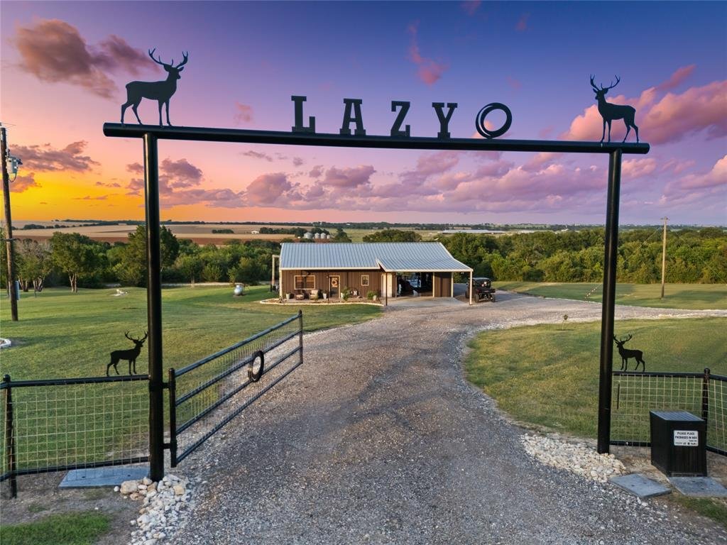 Farm Ranch in Bruceville-Eddy, Texas, United States 2 - 18527765