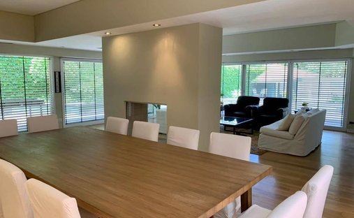 House in La Lucila, Buenos Aires Province, Argentina 1