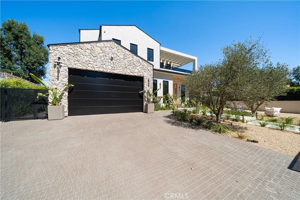 House in Los Angeles, California, United States 2 - 18529434