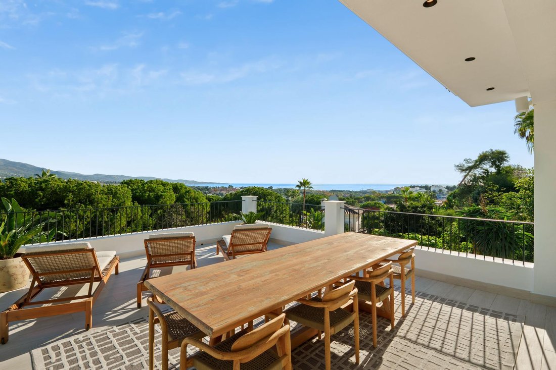 Villa in Puerto Banus, Marbella, Spain 2 - 18528301