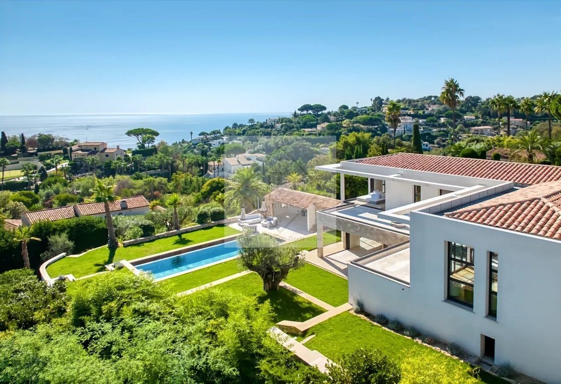 Villa in Cannes, Provence-Alpes-Côte d'Azur, France 2 - 18526655