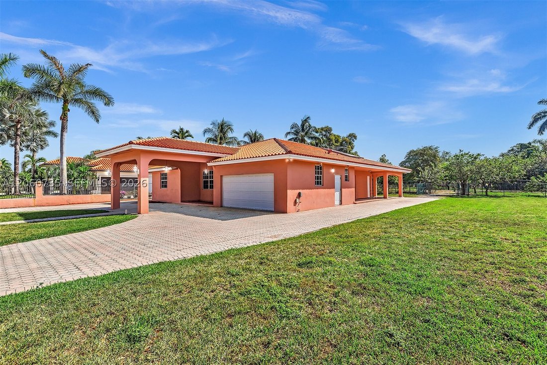 House in Miami, Florida, United States 1 - 18528863