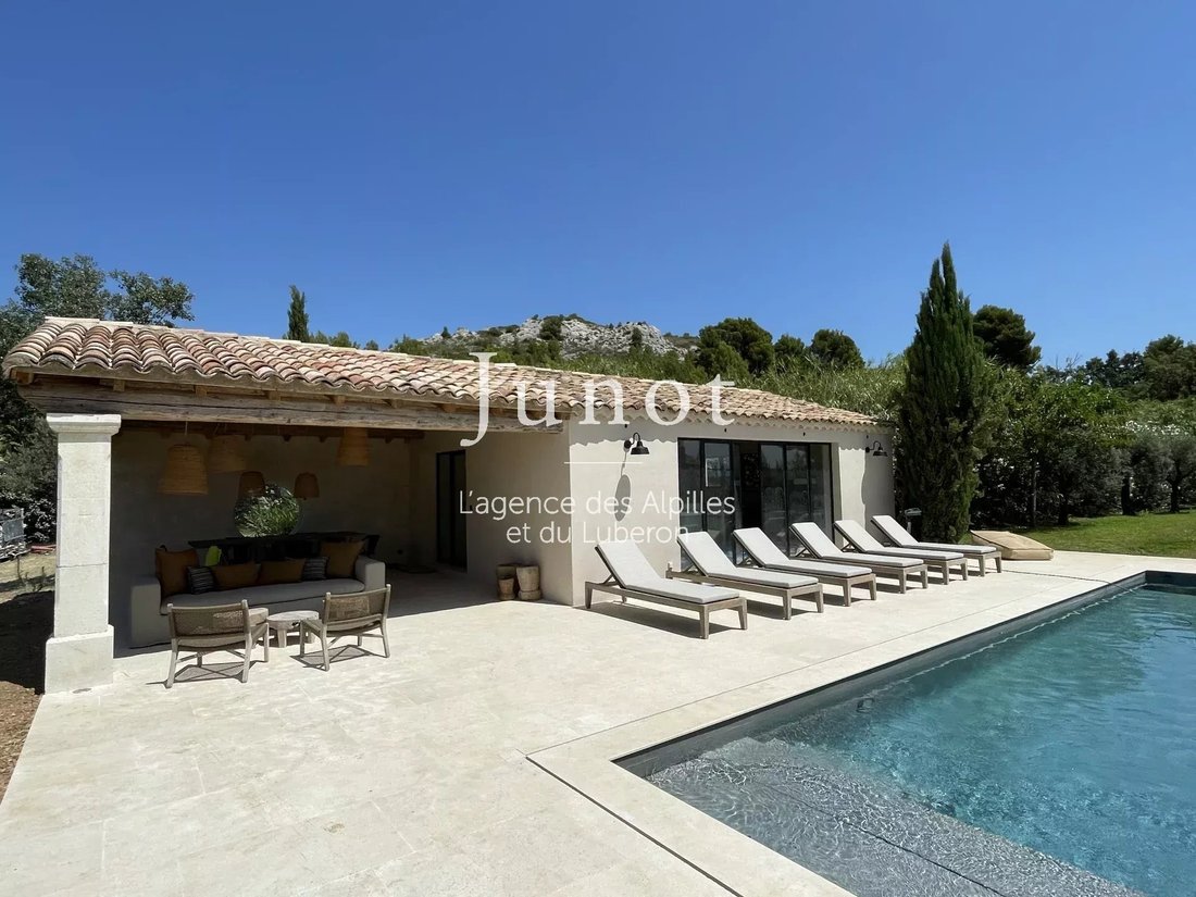 Country House in Maussane-les-Alpilles, Provence-Alpes-Côte d'Azur, France 3 - 13807376