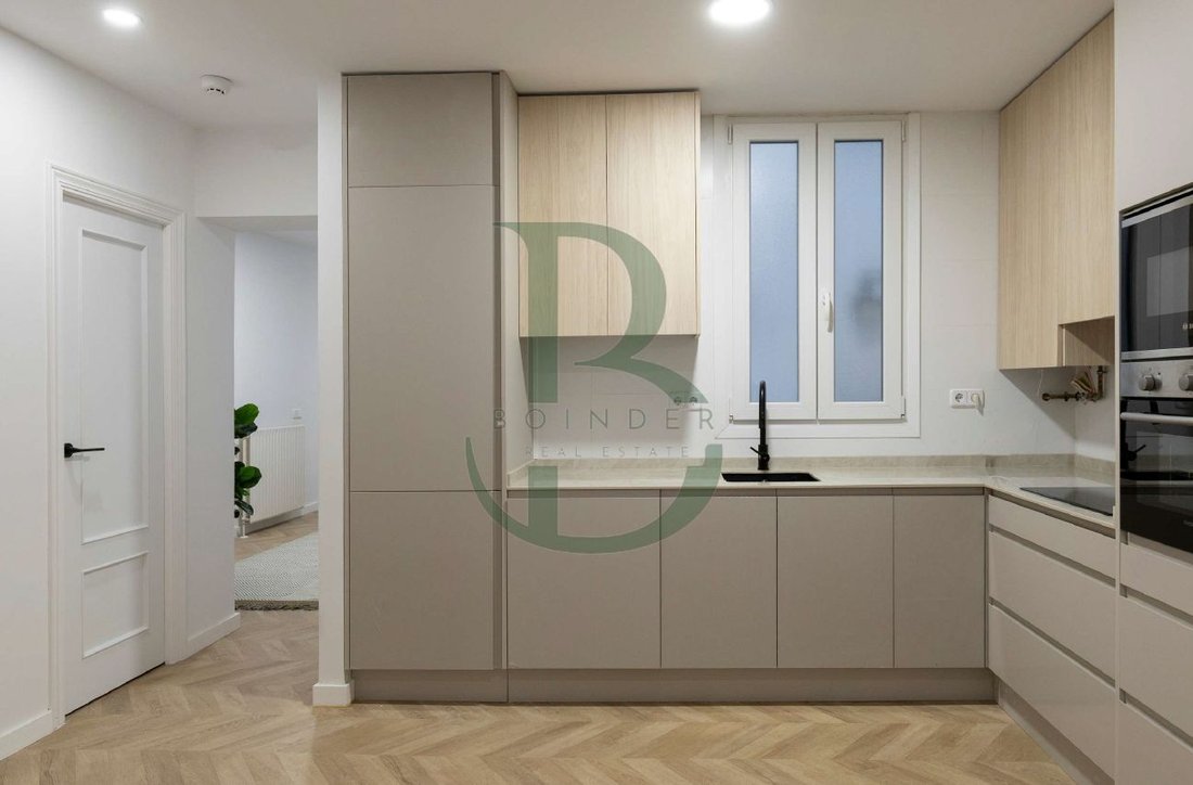 Apartment in Chamberi, Madrid, Spain 4 - 18527081