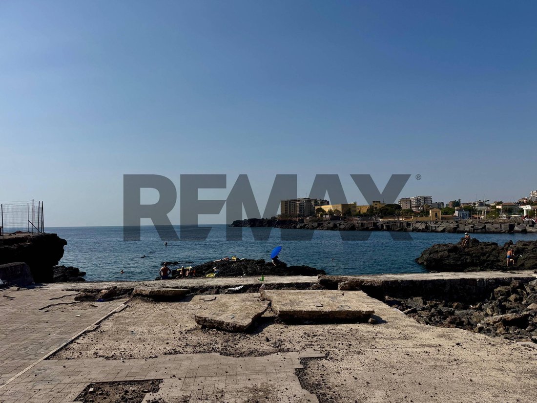 House in Cannizzaro-Carruba di Ognina, Catania, Italy 3 - 18530143