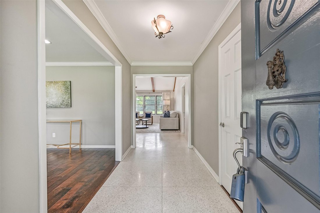 House in Friendswood, Texas, United States 5 - 18528155
