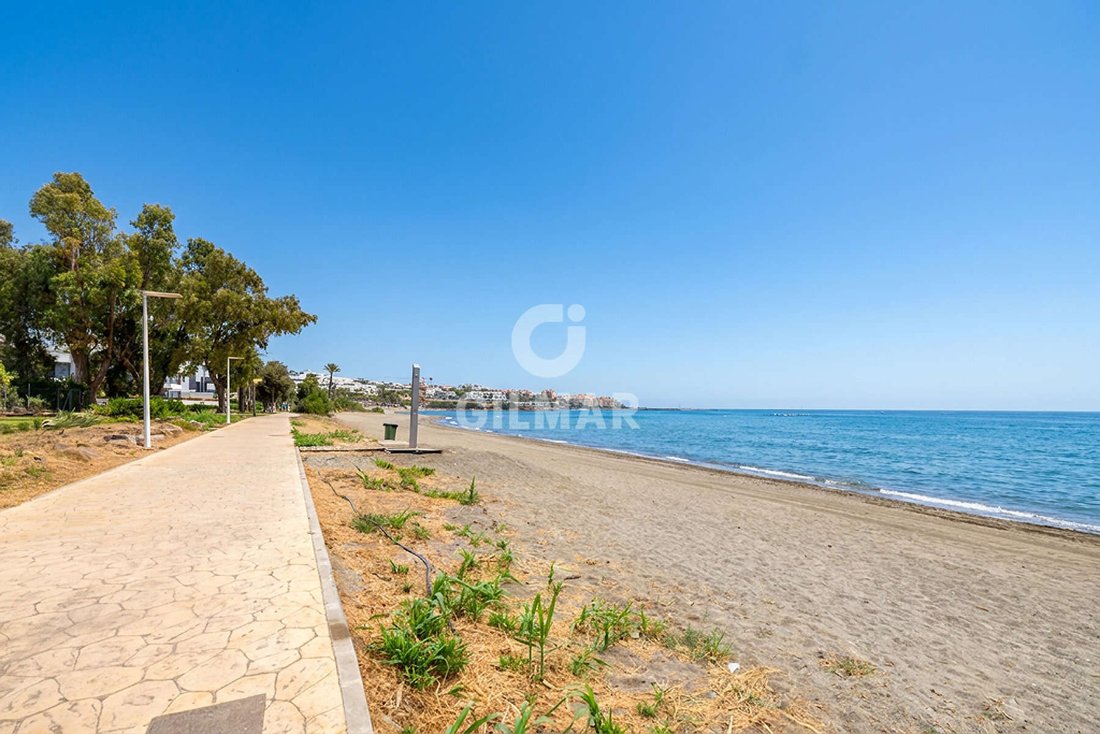 Townhouse in Estepona, Andalusia, Spain 4 - 18517171