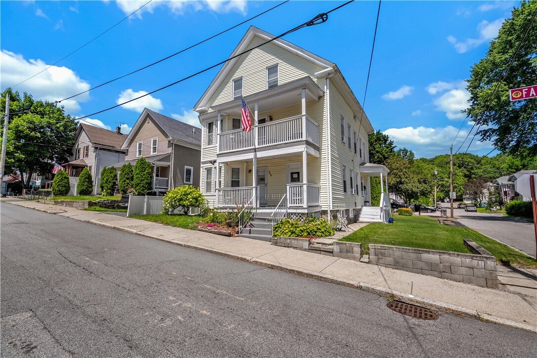 Woonsocket, Rhode Island, United States 3 - 18528458