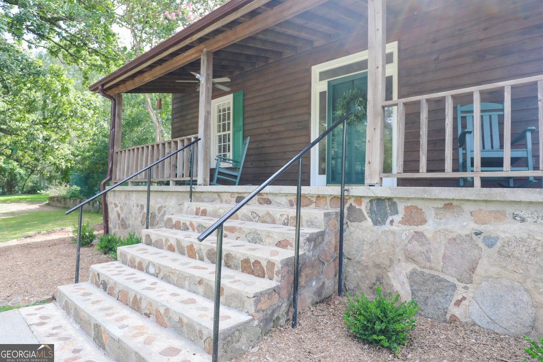 Farm Ranch in Newnan, Georgia, United States 5 - 18525538