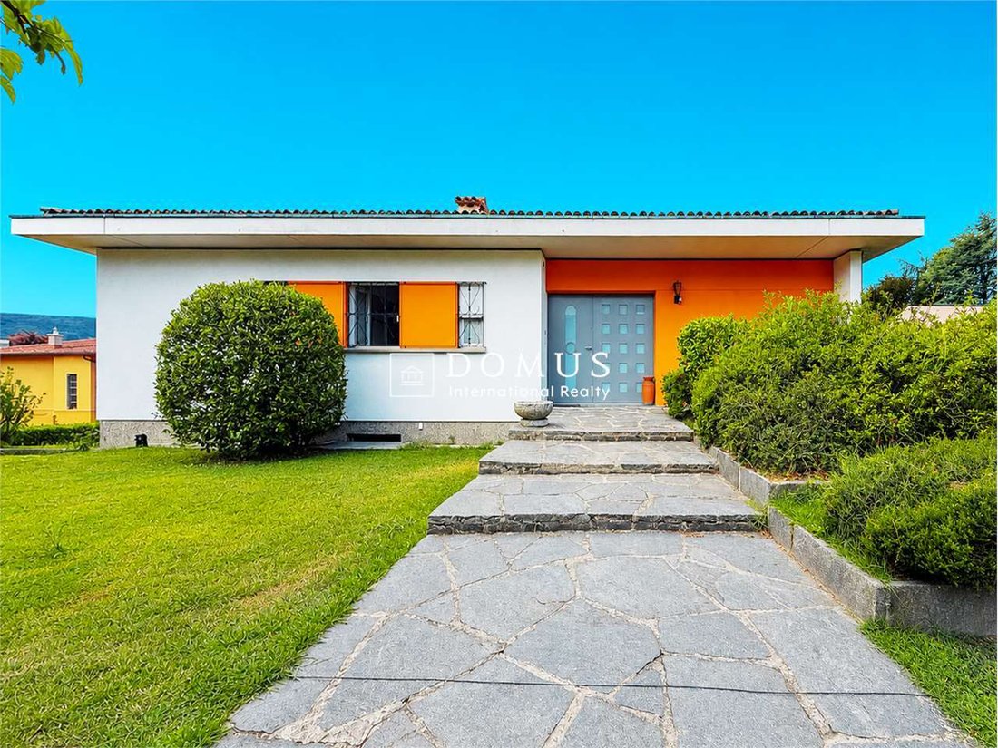 Villa in Morbio Inferiore, Tessin, Schweiz 1 - 18528219