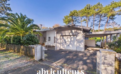 House in Seignosse, Nouvelle-Aquitaine, France 1
