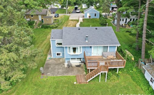 House in Johnsburg, Illinois, United States 1