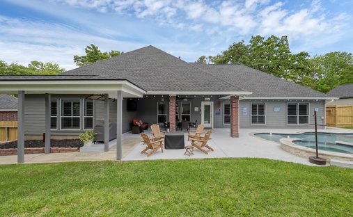 House in Montgomery, Texas, United States 1