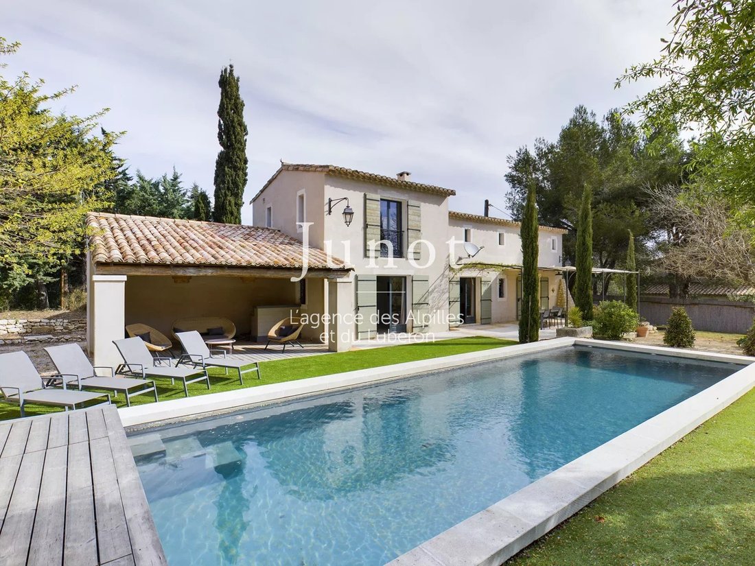 Country House in Maussane-les-Alpilles, Provence-Alpes-Côte d'Azur, France 1 - 13688373