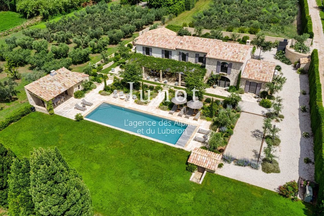 Country House in Maussane-les-Alpilles, Provence-Alpes-Côte d'Azur, France 3 - 13688823