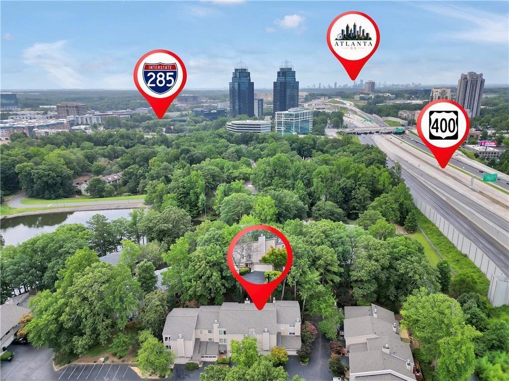 Condo in Atlanta, Georgia, United States 3 - 18529040