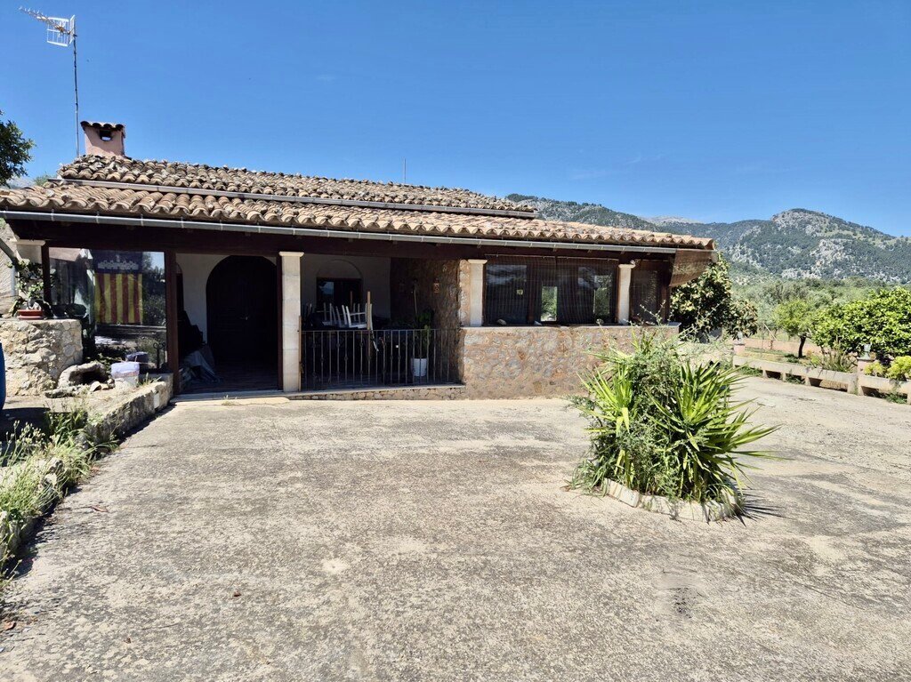 Villa in Selva, Balearic Islands, Spain 2 - 18529342