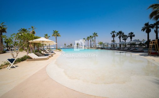 Apartment in Palm Jumeirah, Dubai, United Arab Emirates 1