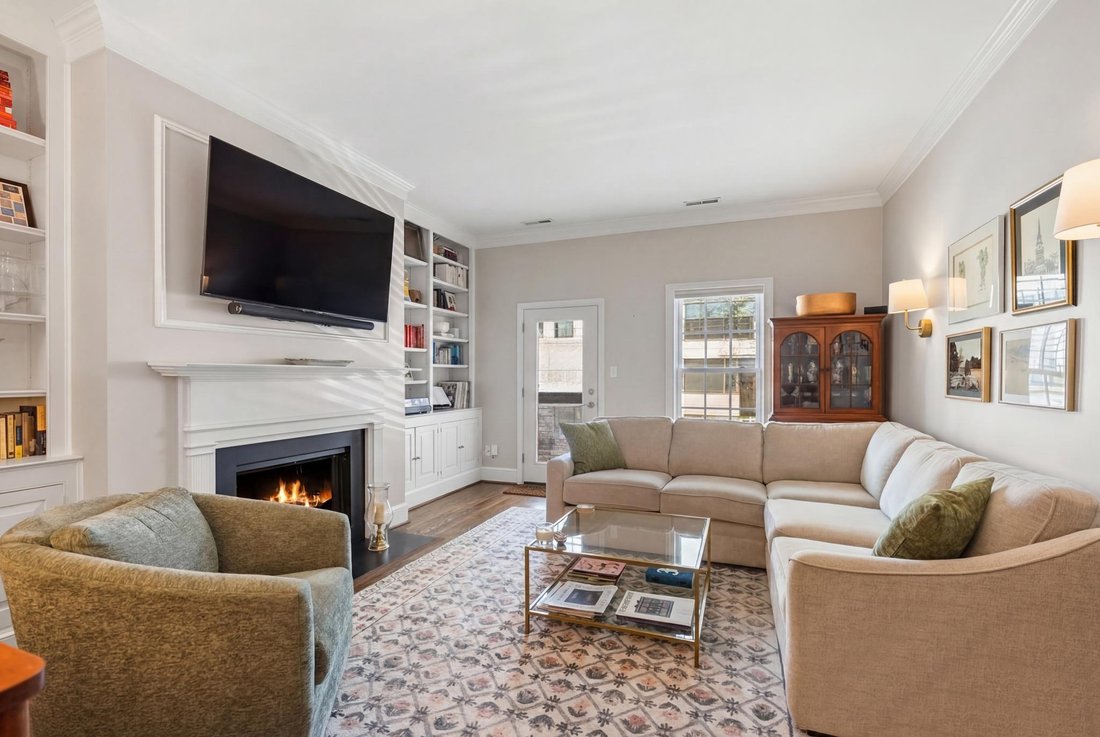House in Washington, District of Columbia, United States 5 - 18530336