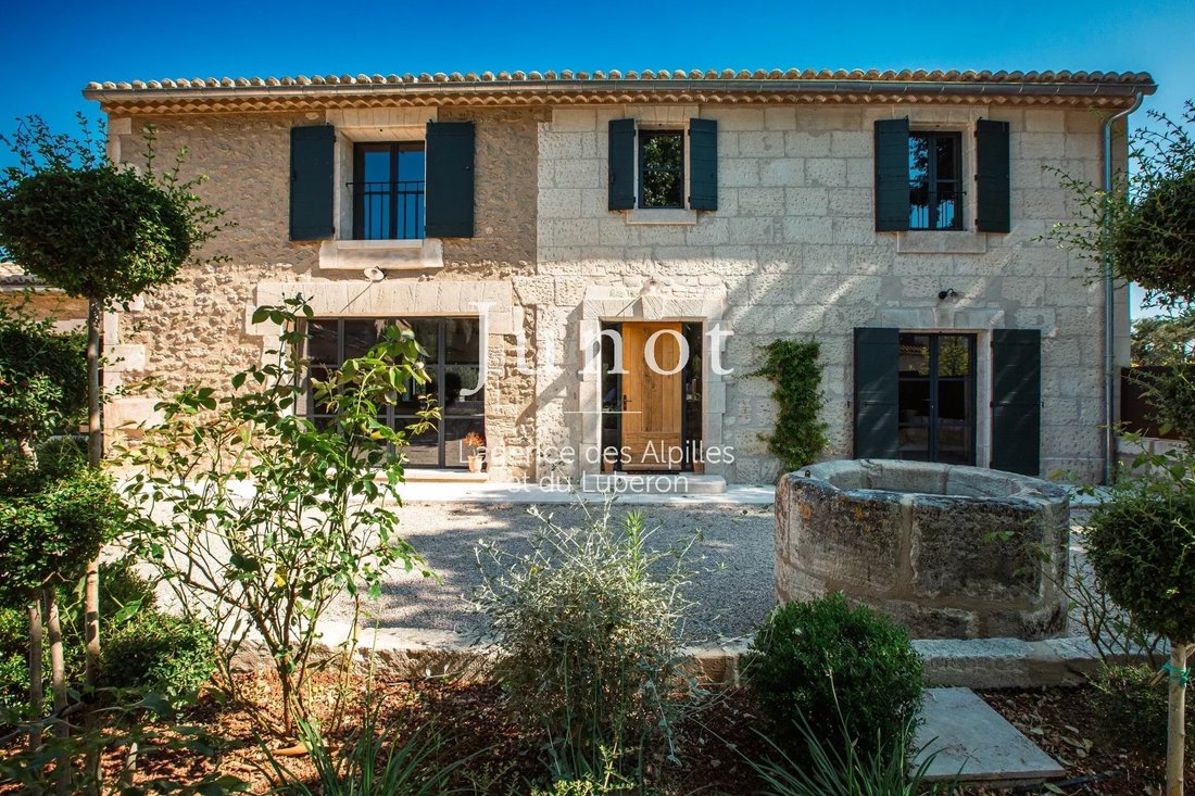 Country House in Saint-Rémy-de-Provence, Provence-Alpes-Côte d'Azur, France 3 - 13688854