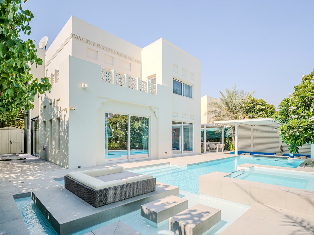 Villa in Wadi Al Safa 6, Wadi Al Safa, Dubai 2 - 18526647
