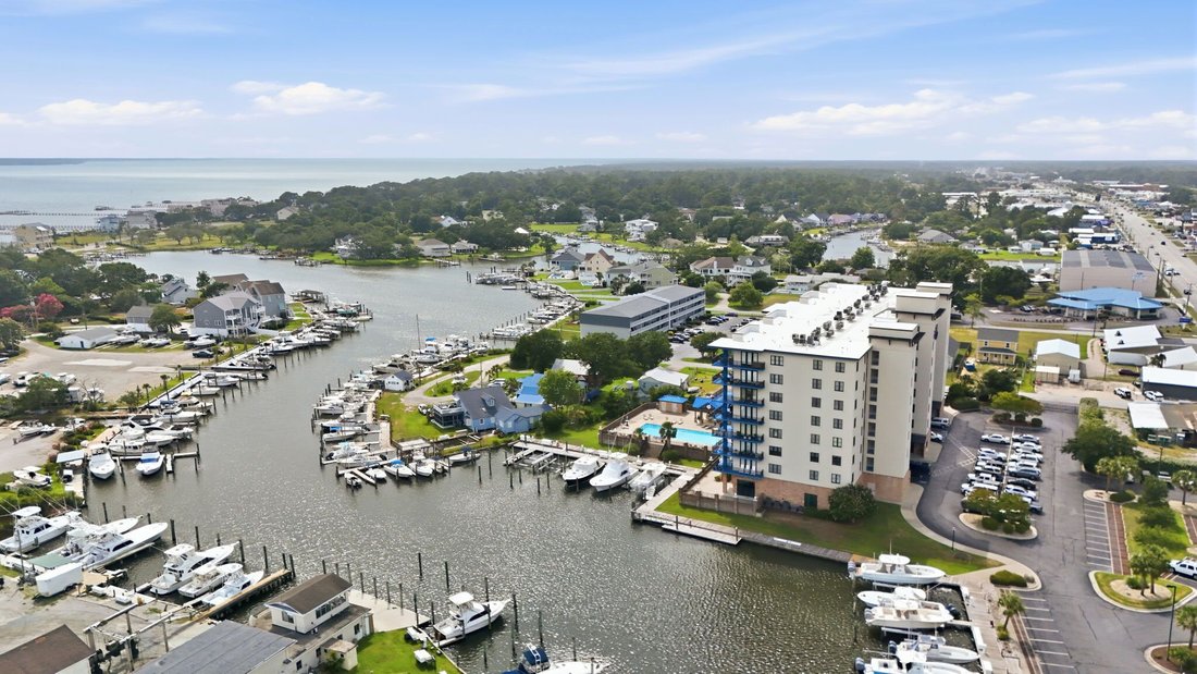 Condo in Morehead City, North Carolina, United States 3 - 18528385