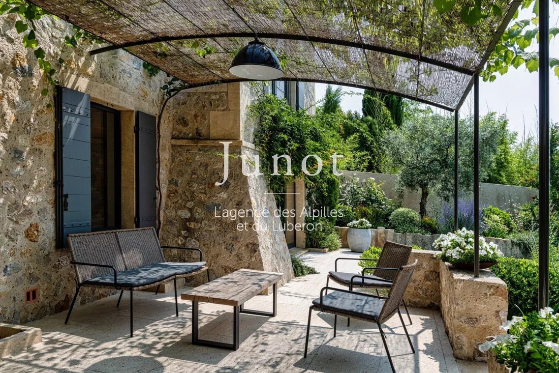 Country House in Maussane-les-Alpilles, Provence-Alpes-Côte d'Azur, France 5 - 13688228