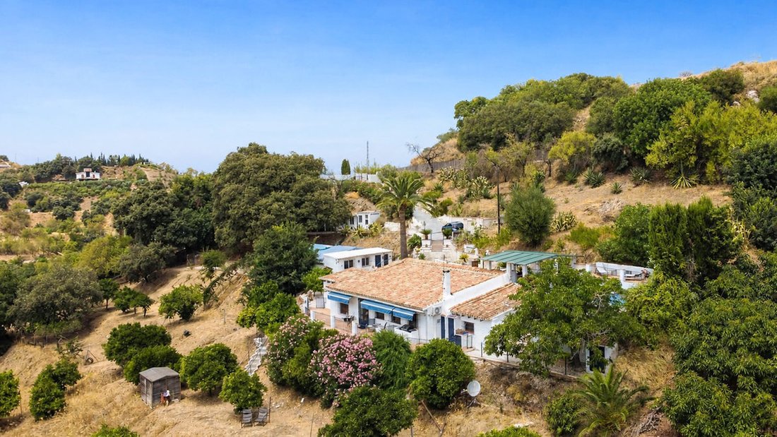 Villa in Alhaurin el Grande, Andalusia, Spain 1 - 18262179