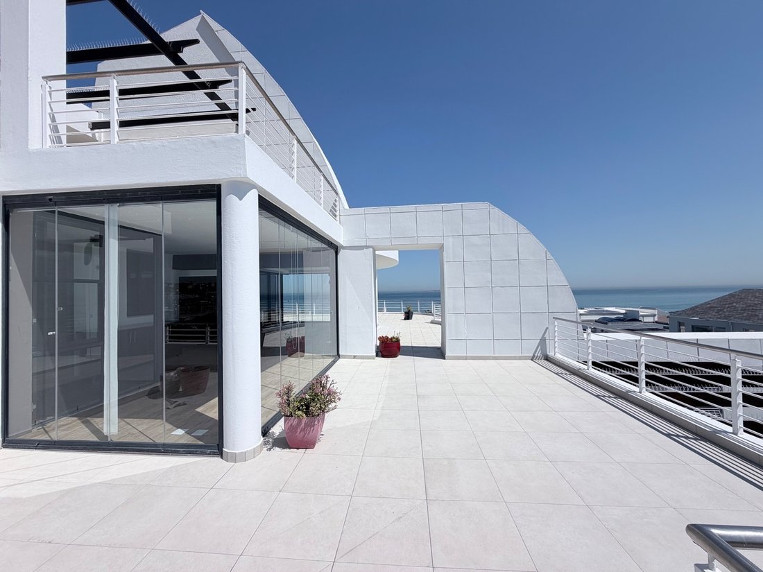 Apartment in Bothasig, Cape Town, South Africa 5 - 18529970